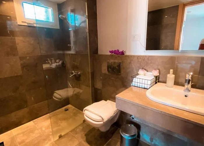 Nayah Stays, El Gouna Private Pool 5 Ensuite 5min 12 Guests Tatil Evi Hurgada